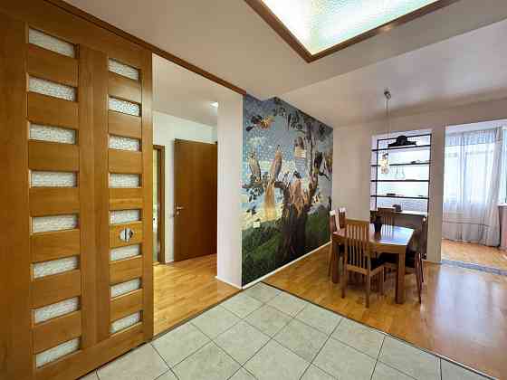 Без комісії! Простора 3-кім 100м2 з паркінгом в 5 хв від метро КПІ Киев