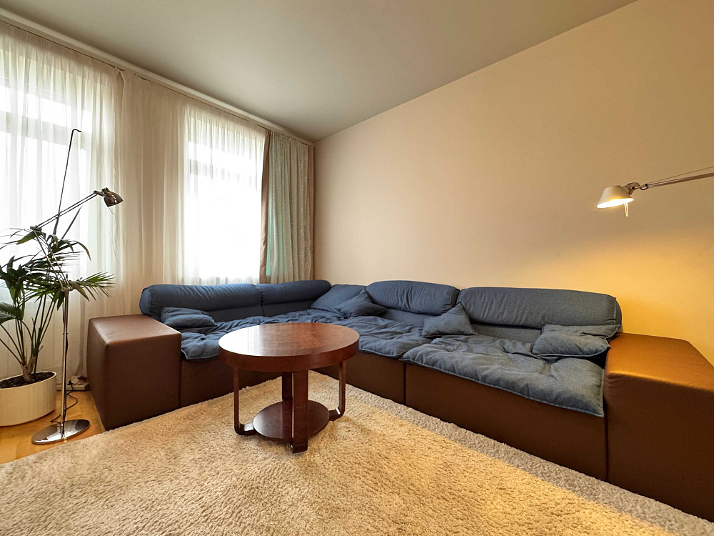 Без комісії! Простора 3-кім 100м2 з паркінгом в 5 хв від метро КПІ Киев - изображение 1