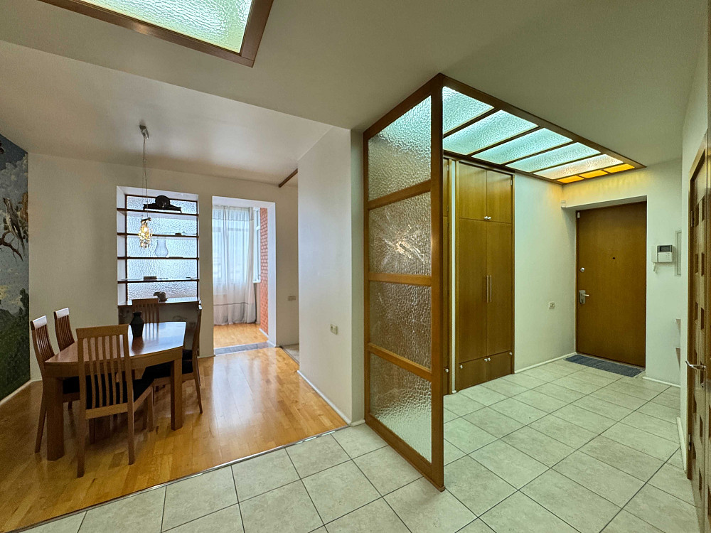 Без комісії! Простора 3-кім 100м2 з паркінгом в 5 хв від метро КПІ Киев - изображение 7