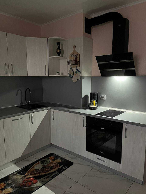 Оренда 2к квартри, вул. Ревуцького 54, м. Харьківська Киев - изображение 2