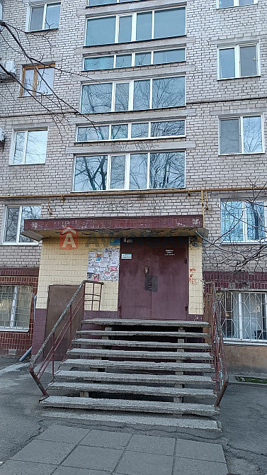 Квартира 2-х кімнатна самий центр Космоса Запоріжжя - зображення 2