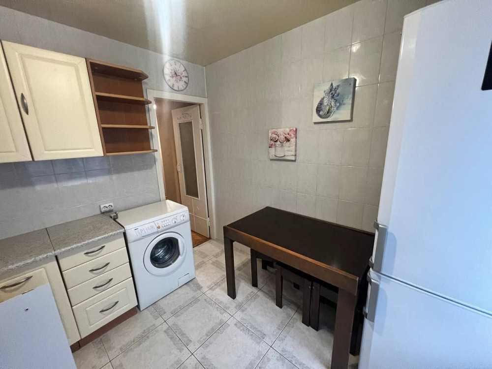 Продаж 1Кімнатної в цегляному будинку 1985 року Олексіївська Київ - зображення 4