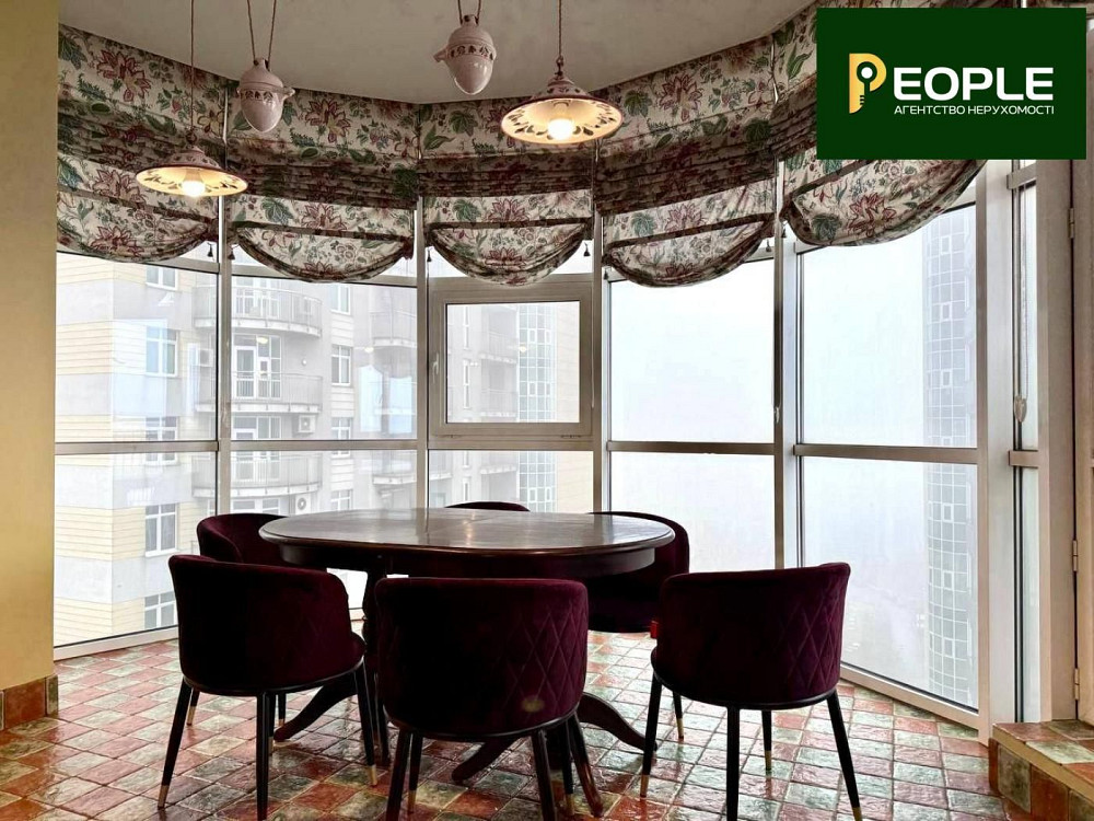 Розкішна 4-к у ЖК "Тріумф" з авторським інтер’єром та панорамним видом Киев - изображение 8