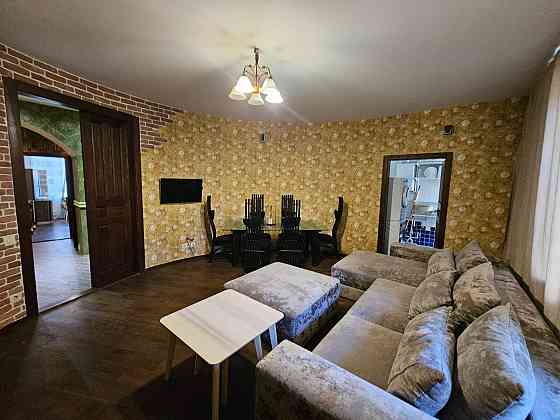 Продам 4х ком.квартиру с ремонтом на ул.Владимира Великого Дніпро