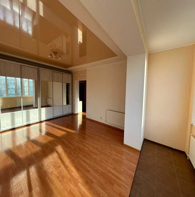 Простора квартира в найкразому дворі міста.Набережний квартал. ід36627 Хмельницький - зображення 1