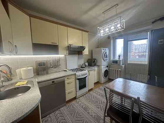 2к в цегляному будинку, можна під виплати Хмельницький