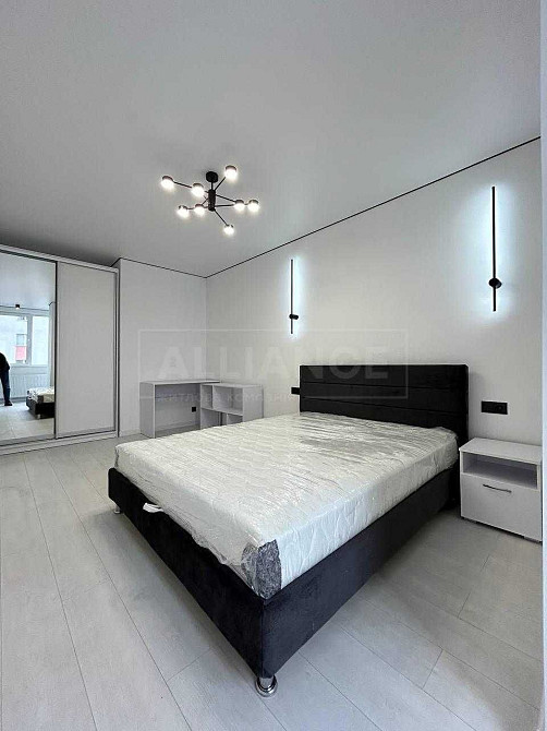 Крута квартира біля парку Шевченка Івано-Франківськ - зображення 5