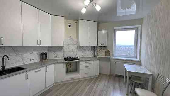 Гарна 1км квартира під інвестицію біля самого озера Івано-Франківськ