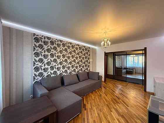 Оренда 3-кімнатної квартири по вул. Івана Павла Ивано-Франковск