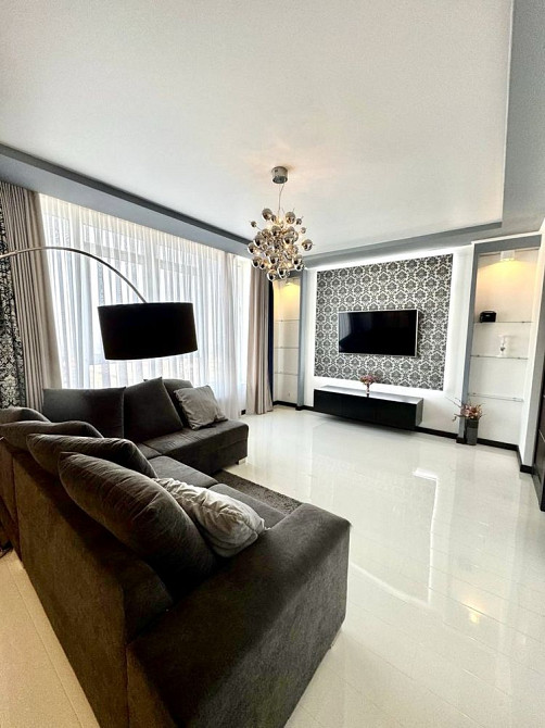 Здається квартира VIP-класу в елітній новобудові біля парку Чернівці - зображення 1