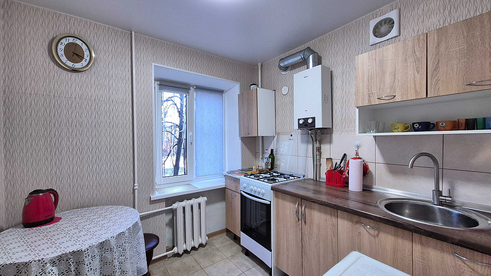 ОРЕНДА* 1-кімнатна квартира по вул.Перемоги, район 5-ї міської лікарні Запорожье - изображение 2