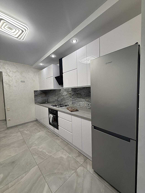 Оренда 2-ї квартири в районі Виставка Хмельницкий - изображение 2