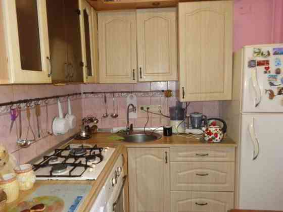 Терміново здам в оренду 3-кімнатну квартиру в р-ні ТЦ "Дастор" ! Ужгород