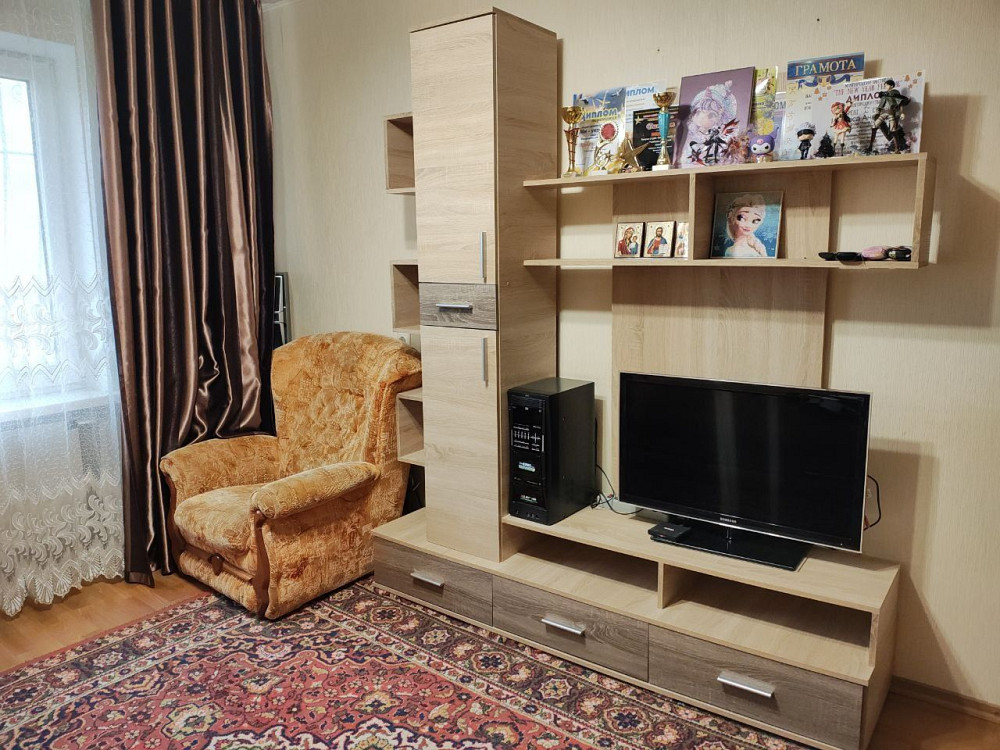 Продам 2-х комнатную квартиру на ПЗТО Павлоград - изображение 1