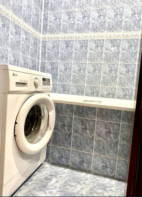 Продам 2 ком квартиру ТЦ Украина , ул.Якова Новицкого Запоріжжя - зображення 5