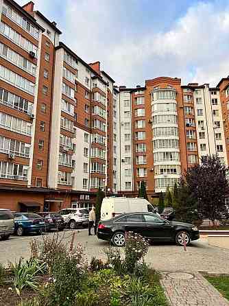 Продаж 3км квартири з чорновим ремонтом площею 83,8 м² вул. Бандери Івано-Франківськ