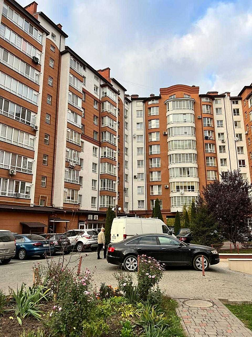 Продаж 3км квартири з чорновим ремонтом площею 83,8 м² вул. Бандери Ивано-Франковск - изображение 1