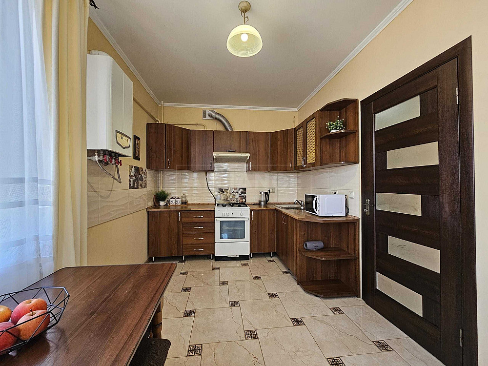 Простора 3 кімнатна квартира 86м2 на зручному 4 поверсі з ремонтом Івано-Франківськ - зображення 3