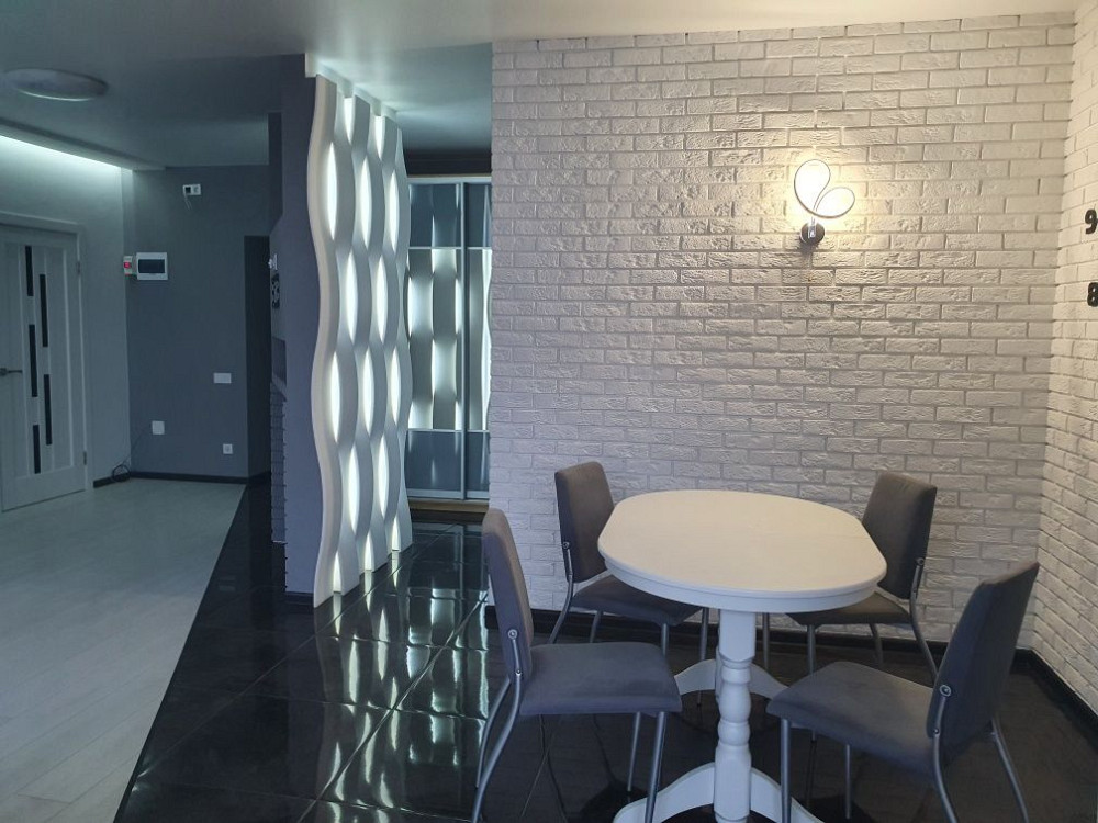 Продається 2 кім.студія Соф.Бор.Боголюбова,33 Софіївська Борщагівка - зображення 2