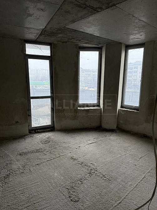 Простора 2 кімнатна квартира по вул.Довженка Івано-Франківськ - зображення 5