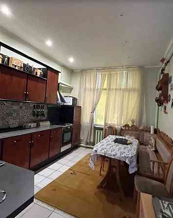 Здається 3-х кімнатна квартира в Центрі міста, добрий стан. Винница