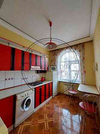 Оренда 2-кімнатна роздільна квартира, метро Золоті Ворота. Киев