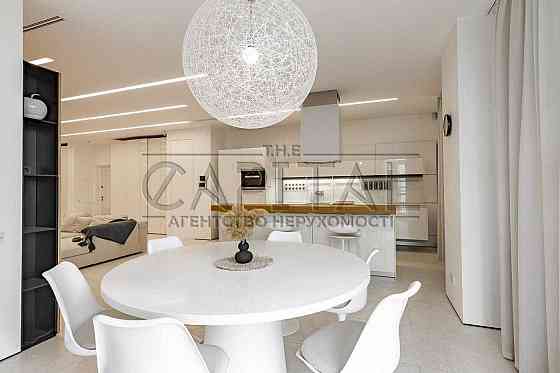 Оренда / Квартира / ЖК Тріумф / 200 м2 Київ