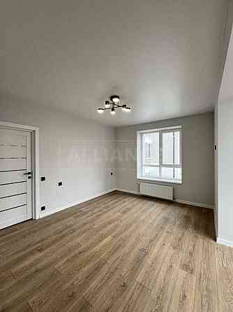 Крута 1км квартира з обжитій новобудові Ивано-Франковск