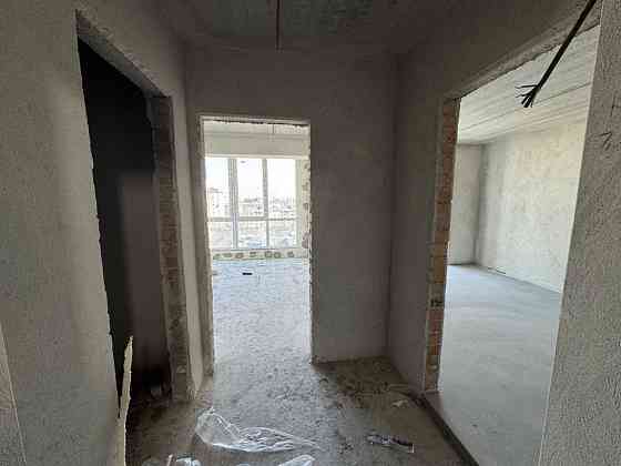 Продам 1 кімнатну квартиру в зданому будинку неподалік озера та парку Ивано-Франковск