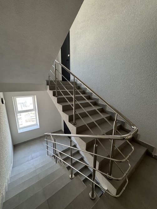 Продам 1 кімнатну квартиру в зданому будинку неподалік озера та парку Івано-Франківськ - зображення 8