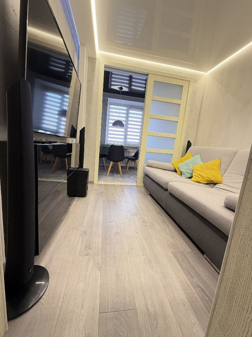 Продам 2-кімнатну квартиру з якісним ремонтом 129кв.. Кривой Рог - изображение 2