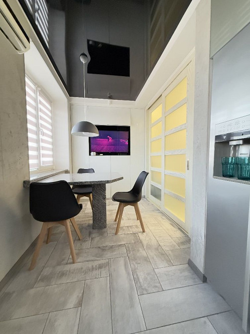 Продам 2-кімнатну квартиру з якісним ремонтом 129кв.. Кривой Рог - изображение 3