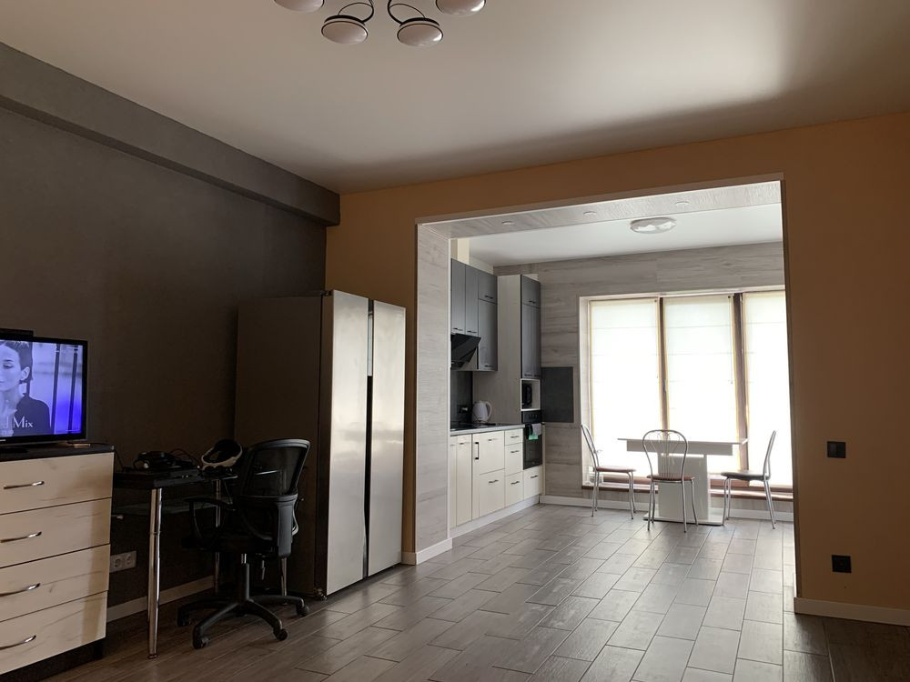 Уютная квартира с собственным участком Новомосковськ - зображення 1