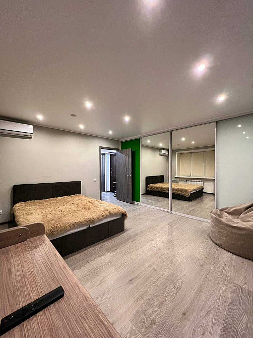 Квартира находиться на улице Титова Дніпро - зображення 2