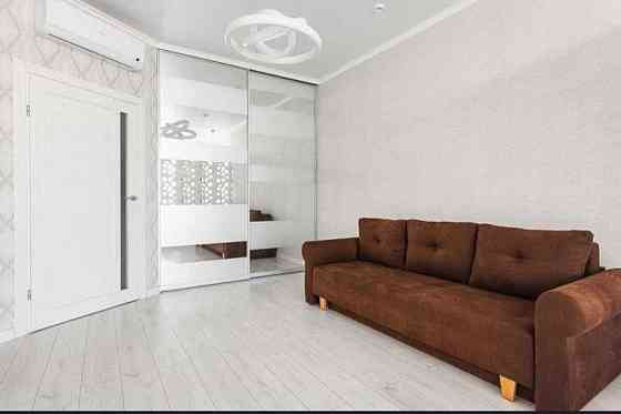 СДАМ 1 комнатную СВЕТЛУЮ квартиру ЖК Апельсин Все Есть WSF Одеса