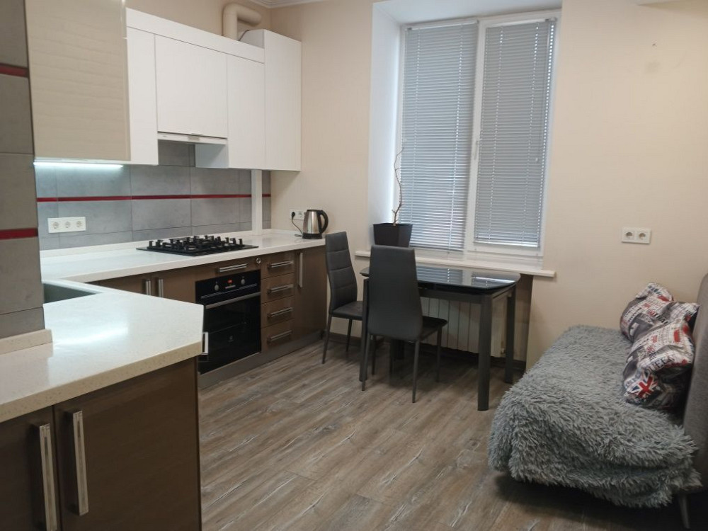 Большая 2к квартира с рем. в центре Днепра,низ пр Поля на  длит аренду Дніпро - зображення 8