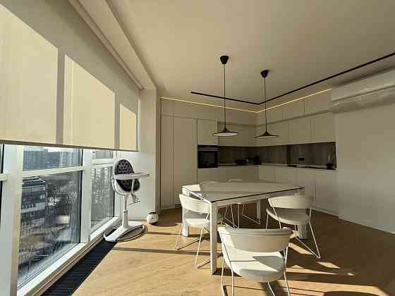 97м2 , 3 кімнати окремих , 2 санвузли ЖК Квартет видова квартира Київ