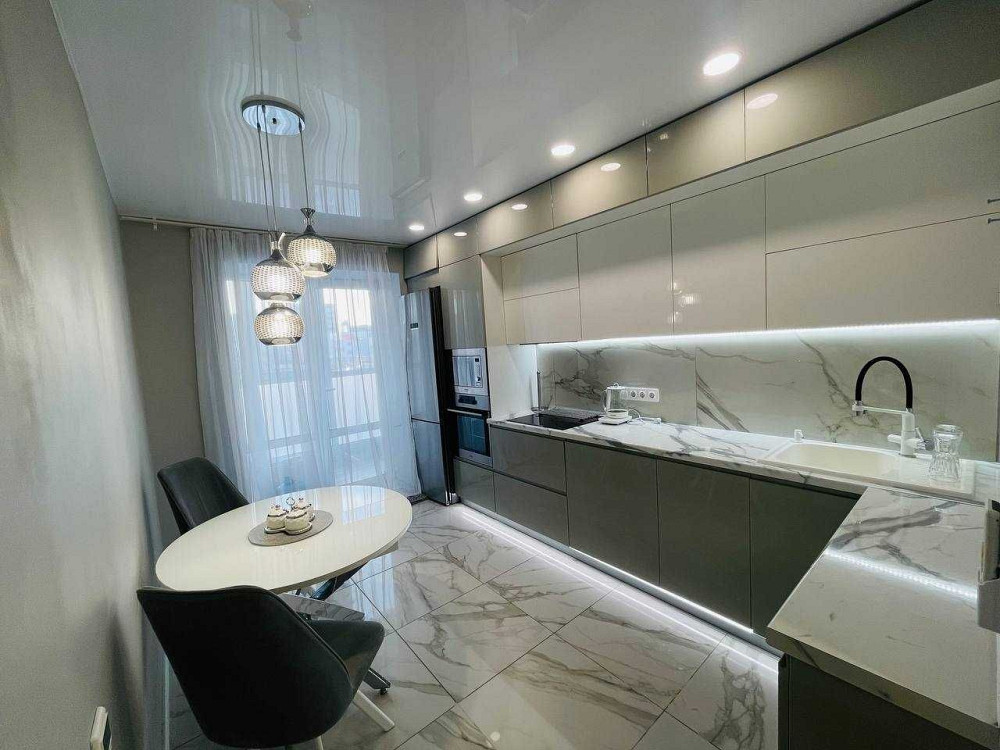 Центр города. Рядом парк. Сдам очень уютную двухкомнатную квартиру. Дніпро - зображення 1