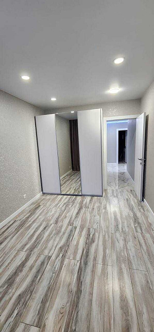 Центр города. Рядом парк. Сдам очень уютную двухкомнатную квартиру. Дніпро - зображення 3