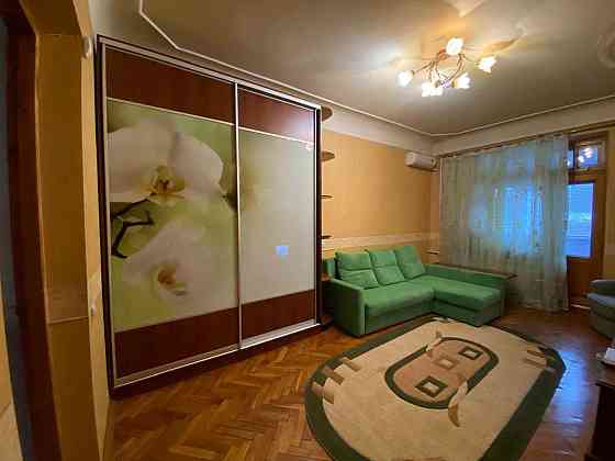 Сдам 2-х ком. квартиру 55м2 "Сталинка" Новые дома. Харьков