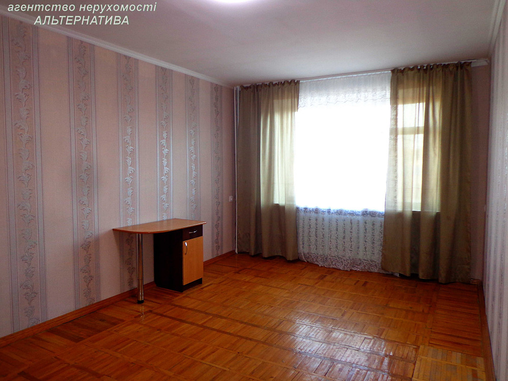 3-х кім кв. Кімнати Окремі. Побутова техніка. Можливо з Дом тваринами Черкассы - изображение 1