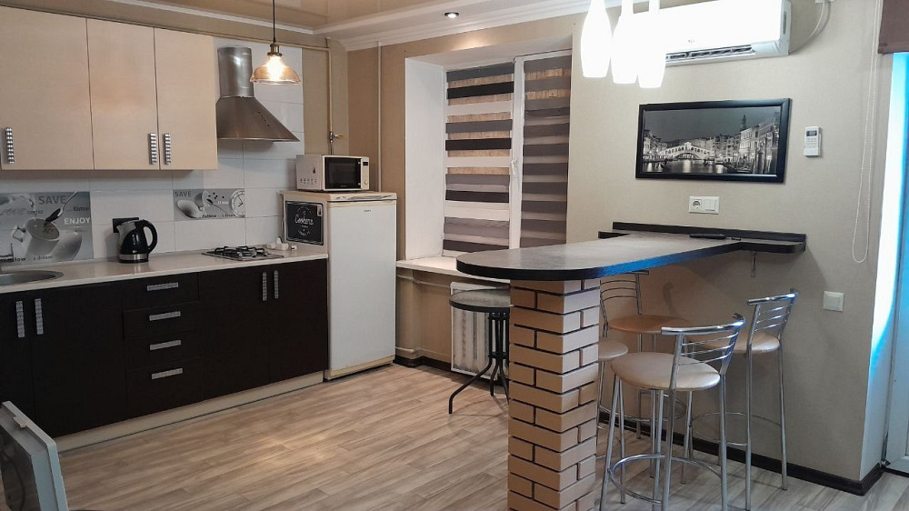 Сучасна однокімнатна квартира в Центрі . Площа Ганібала . Херсон - зображення 4