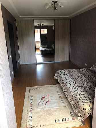 2 кімнатна квартира,Малишка,5 хв метро Київ