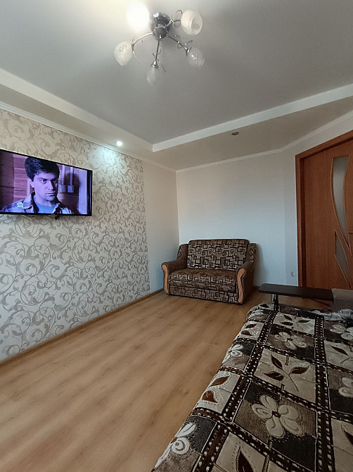 Продається чудова 2-ох кімнатна квартира поруч з центром міста Кам`янець-Подільський - зображення 4