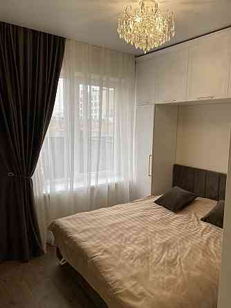 Терміново! Квартира з дизайнерським ремонтом та власним двором Ровно