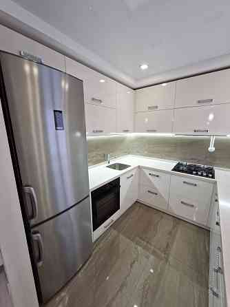 Топ пропозиція! Шикарна 2-х кімнатна квартира. 97-98 квартал. Кривой Рог