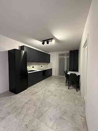 Продається гарна світла 1,5 кімнатна квартира поруч з парком Ужгород