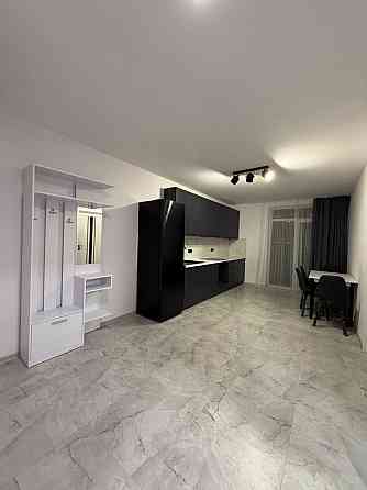 Продається гарна світла 1,5 кімнатна квартира поруч з парком Ужгород