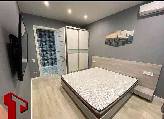 Центр! 2хк с ремонтом пл Коституции! Дом со Шпилем! Харків