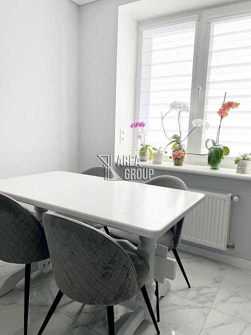 Продається новенька квартира з авторським ремонтом. Кам`янець-Подільський - зображення 4